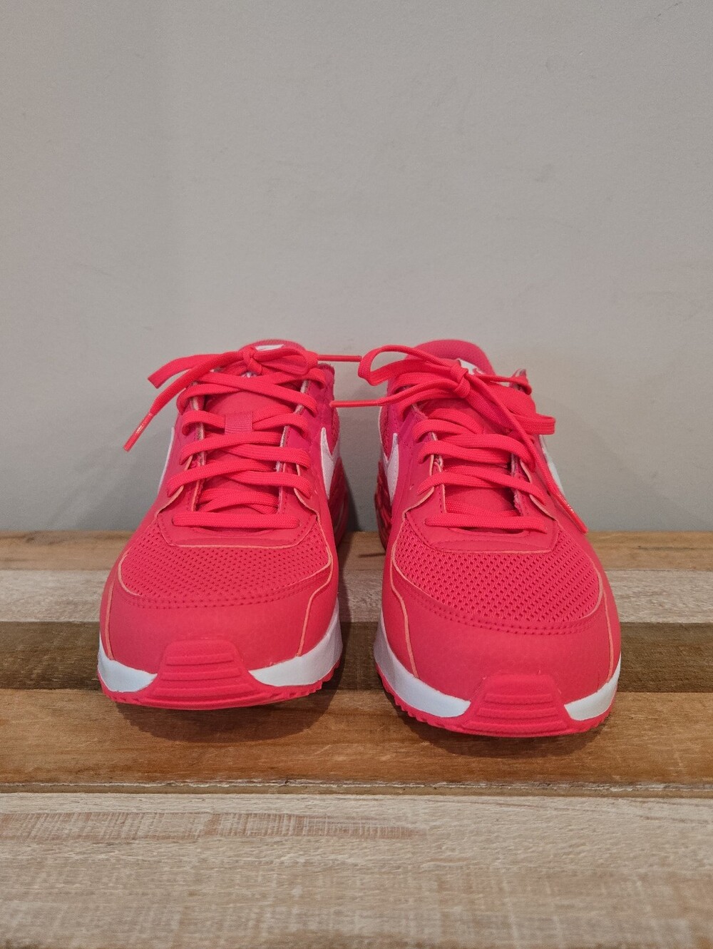Nike Air Max Excee Hyper Pink White Women's - Picture 2 of 11